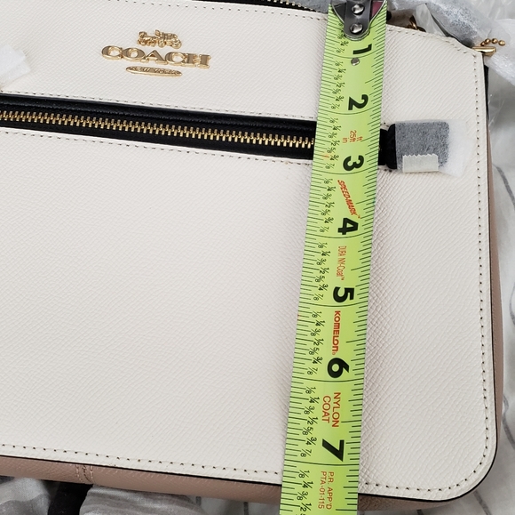 Coach mailbag crossbody - Picture 16 of 16